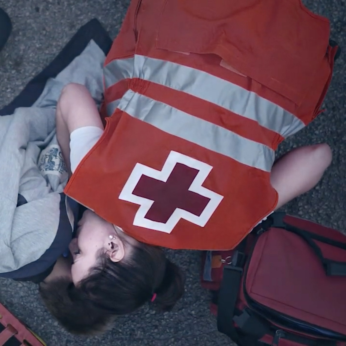 Cruz roja, cursos de primeros auxilios